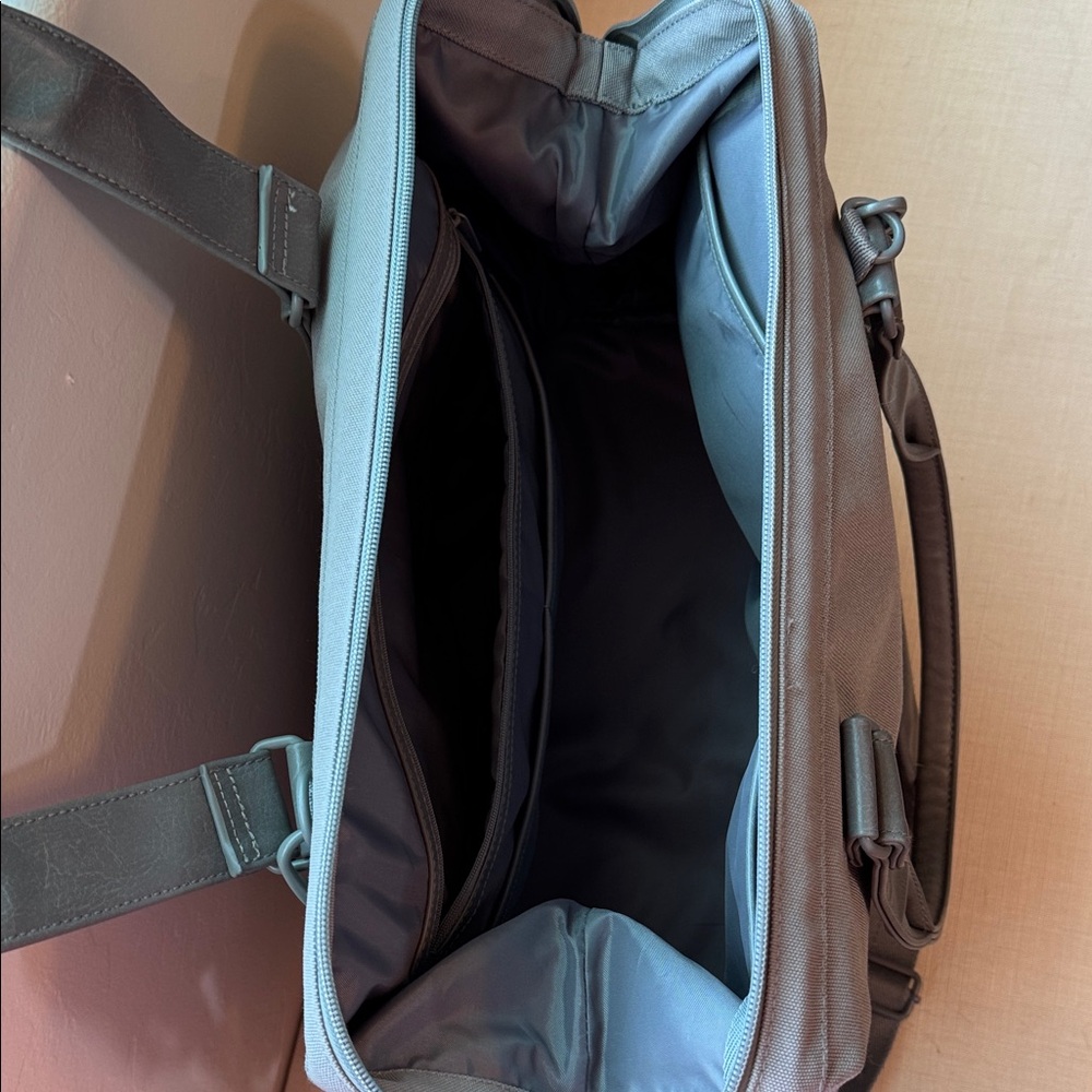 Beis Gray Mini WeekenderTote Bag with Shoulder Strap - Picture 4 of 6